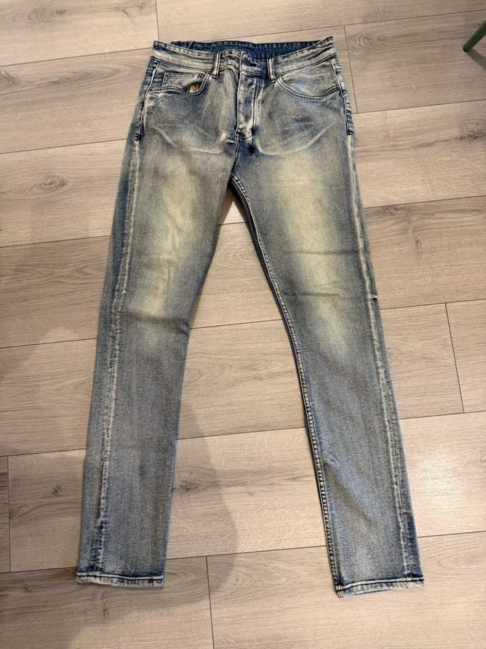Ksubi Men’s Light Blue Faded Slim Jeans